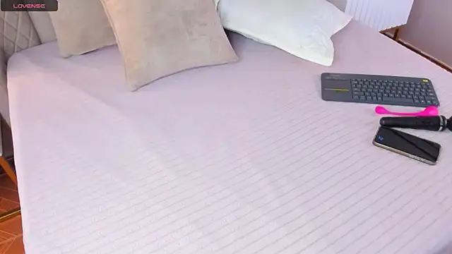 Snapshot of aria_greco chatting on January 2025 03:07:02 AM aria greco online show from January 2025 03:07:02 AM