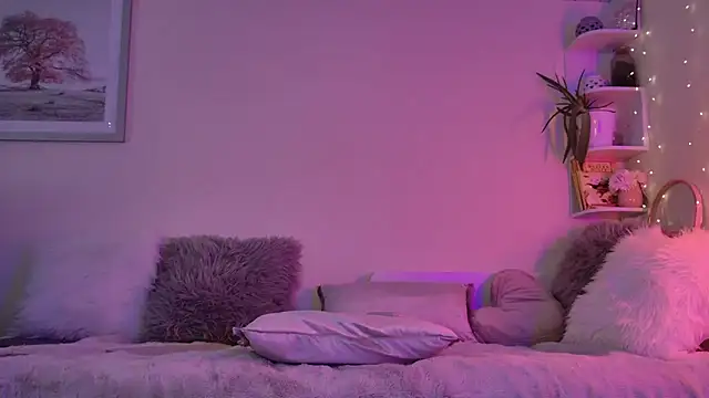 Snapshot of KatBigBum chatting on February 2025 03:06:01 PM KatBigBum online show from February 2025 03:06:01 PM