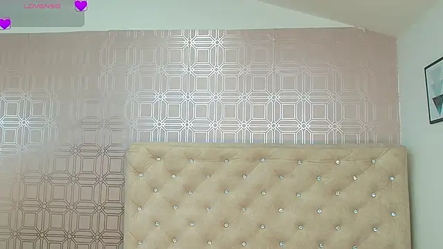 Snapshot of Sara_Desire chatting on January 2025 12:28:02 PM Sara Desire online show from January 2025 12:28:02 PM