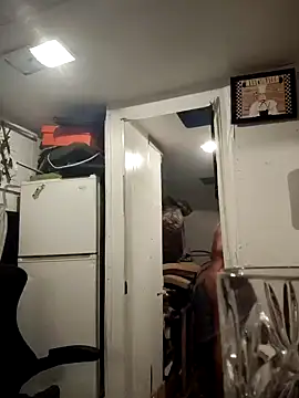 Snapshot of allissonw13 chatting on December 2024 07:27:02 AM allissonw13 online show from December 2024 07:27:02 AM