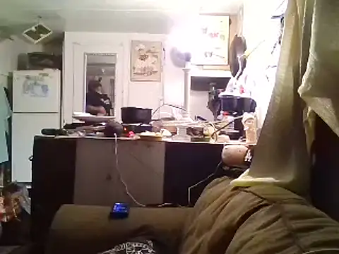 Snapshot of allissonw13 chatting on January 2025 09:06:02 AM allissonw13 online show from January 2025 09:06:02 AM