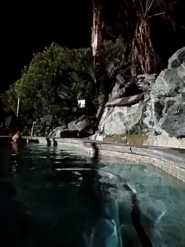 Snapshot of allissonw13 chatting on March 2026 07:47:01 AM allissonw13 online show from March 2026 07:47:01 AM