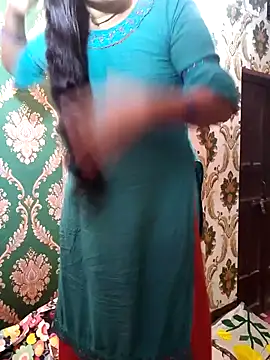 Snapshot of Hot-rubina chatting on January 2025 03:37:02 AM Hot-rubina online show from January 2025 03:37:02 AM