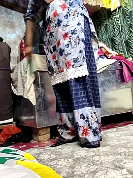 Snapshot of Hot-rubina chatting on January 2025 05:40:02 AM Hot-rubina online show from January 2025 05:40:02 AM