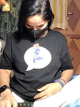 Snapshot of Hot-rubina chatting on February 2025 03:18:01 PM Hot-rubina online show from February 2025 03:18:01 PM