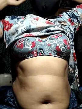 Snapshot of Hot-rubina chatting on February 2025 03:11:01 AM Hot-rubina online show from February 2025 03:11:01 AM
