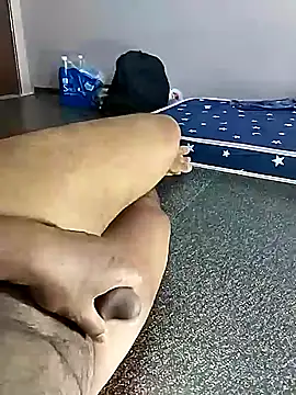 cenyon124 online show from April 2026 01:39:01 AM