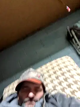 scottyir1585 online show from February 2026 04:43:02 PM