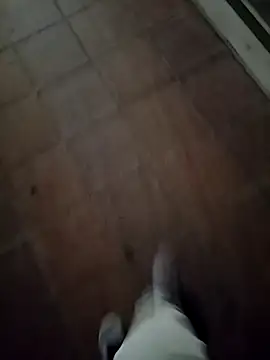 Snapshot of A_man_in_public chatting on January 2026 09:13:01 PM A man in public online show from January 2026 09:13:01 PM