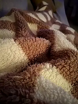 Snapshot of A_man_in_public chatting on April 2026 08:58:02 PM A man in public online show from April 2026 08:58:02 PM