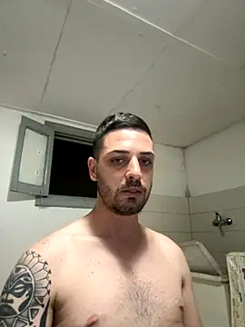 Snapshot of iltoscano95 chatting on September 2025 09:03:02 PM iltoscano95 online show from September 2025 09:03:02 PM