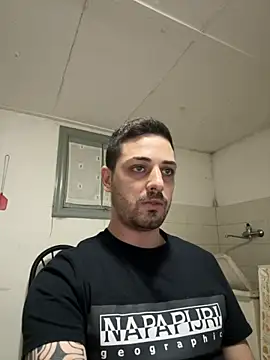 Snapshot of iltoscano95 chatting on October 2025 07:36:02 PM iltoscano95 online show from October 2025 07:36:02 PM