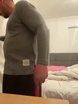 Karadeniz6153 online show from April 2026 10:34:02 PM