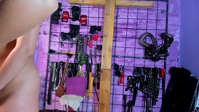 alexia aitanaa  online show from January 2026 03:33:01 AM