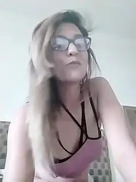 karmicQueen669 online show from April 2026 04:46:02 AM