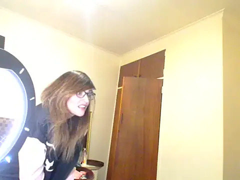 karmicQueen669 online show from June 2026 08:03:01 PM