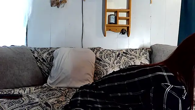 Genevieve143 online show from November 2025 10:21:01 PM