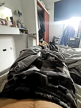 lostripleequis online show from December 2024 07:55:01 PM