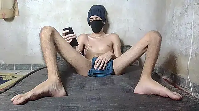 Snapshot of skinnyboy1000 chatting on March 2025 04:11:01 PM skinnyboy1000 online show from March 2025 04:11:01 PM