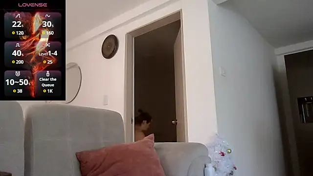 saramartinez1000 online show from December 2024 03:48:02 PM