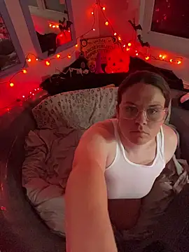 velvetta  online show from October 2025 08:29:01 AM