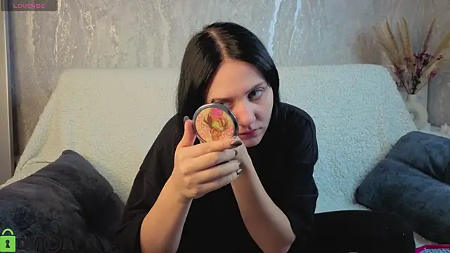 Kvetachka online show from October 2025 01:14:01 AM