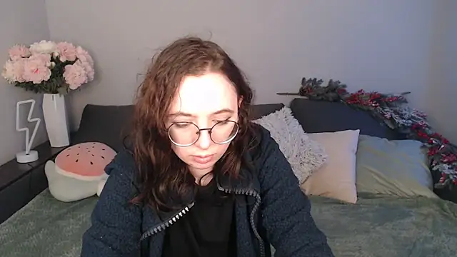 Mini Diva online show from January 2025 09:08:01 AM