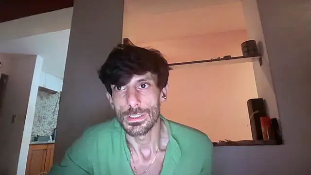 nicolaaaaas online show from February 2026 07:27:01 AM