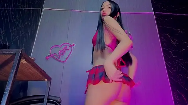 amgeline online show from July 2026 08:07:01 PM