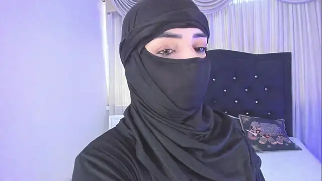 Uzra hayed online show from February 2026 05:41:01 PM