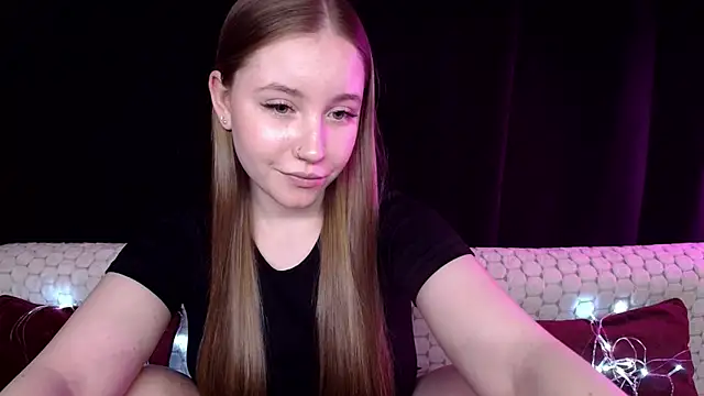 SindiWatsoon online show from December 2024 07:04:02 PM