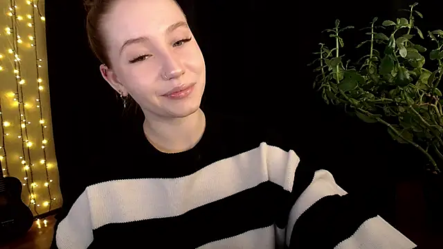 SindiWatsoon online show from October 2025 01:17:02 PM