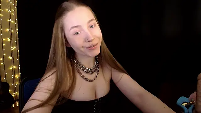 SindiWatsoon online show from February 2026 07:10:01 PM