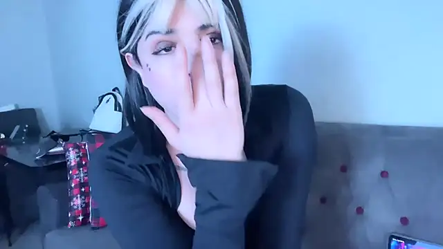 Snapshot of Arab_tgirl chatting on May 2026 10:37:01 PM Arab tgirl online show from May 2026 10:37:01 PM