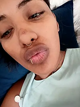 Snapshot of VictoireFeller chatting on January 2026 03:16:02 PM VictoireFeller online show from January 2026 03:16:02 PM