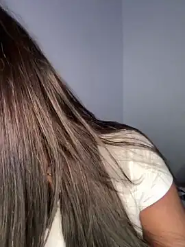 Snapshot of VictoireFeller chatting on March 2026 11:42:01 PM VictoireFeller online show from March 2026 11:42:01 PM