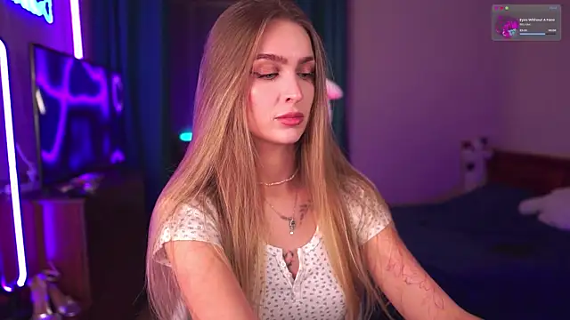 Kamila icee online show from November 2025 08:41:02 PM