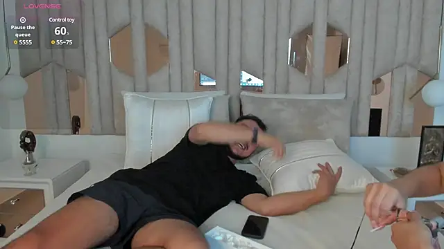 1m valery online show from February 2025 04:25:01 PM