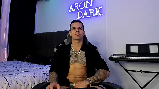 Aron Dark online show from December 2024 06:05:01 PM