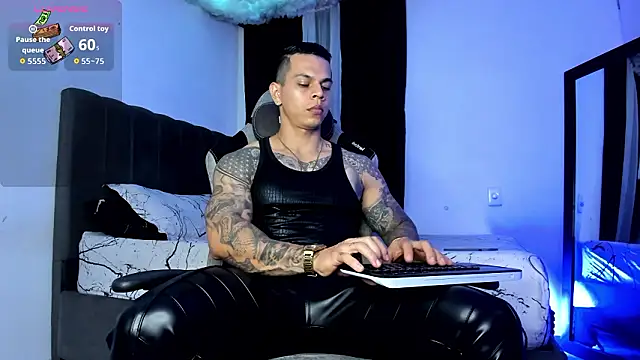 Aron Dark online show from February 2026 01:59:02 AM