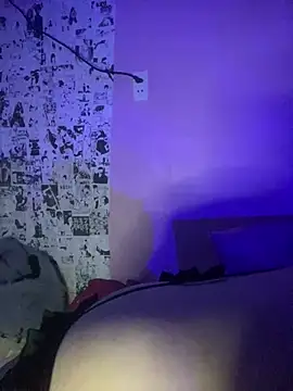 HoneyBuns 05 online show from March 2025 04:32:02 PM