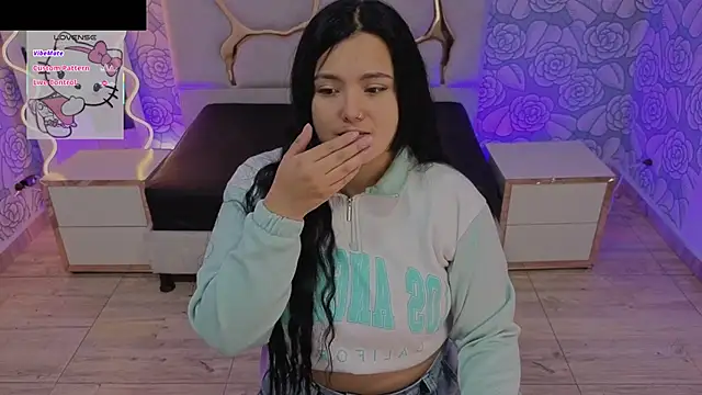 Mellani tay online show from November 2025 03:18:02 AM