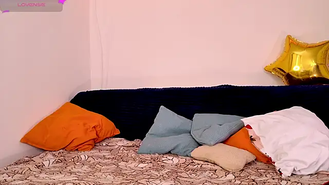 Snapshot of Lisa_sweetheels chatting on January 2025 07:46:02 AM Lisa sweetheels online show from January 2025 07:46:02 AM