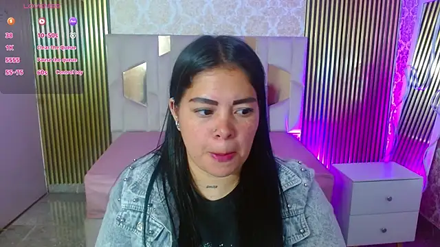 martinna tay online show from June 2026 03:20:02 AM