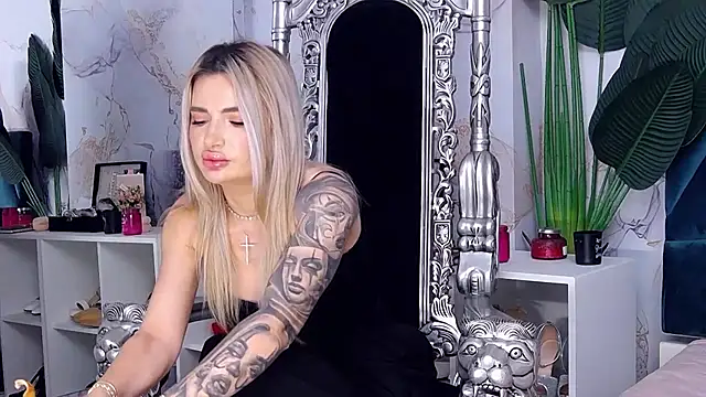 NightshadeIris online show from March 2026 02:09:02 PM