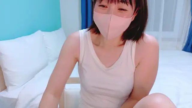 Snapshot of CherryMomo chatting on July 2026 12:48:02 PM CherryMomo online show from July 2026 12:48:02 PM