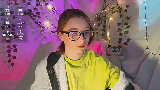 Snapshot of monlight__dana chatting on December 2024 10:28:02 AM monlight  dana online show from December 2024 10:28:02 AM