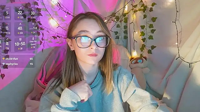 Snapshot of monlight__dana chatting on December 2024 01:43:01 PM monlight  dana online show from December 2024 01:43:01 PM