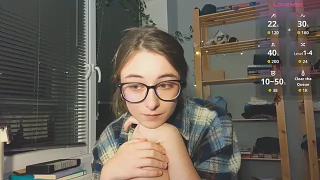 Snapshot of monlight__dana chatting on October 2025 05:00:01 PM monlight  dana online show from October 2025 05:00:01 PM