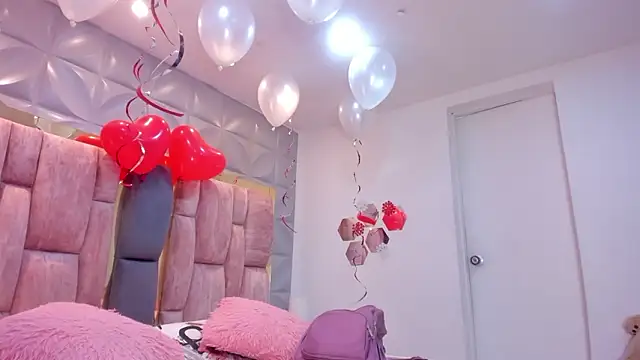 Charlotte Ice1 online show from February 2026 03:41:02 PM